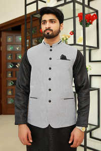 Low MOQ Breathable Wedding Waistcoat For <b>Men</b> 2026 New Arrival <b>Shalwar</b> <b>Kameez</b> Outer Wear Short Length <b>Men</b> Waistcoat - Product Image 4