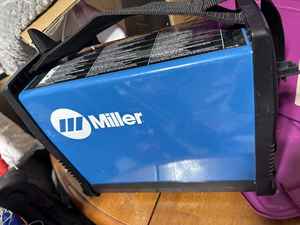 Soldadora TIG Miller Maxstar 161 STL Nueva con Descuento, para Acero, 15-30Kw, 38 Pulgadas de Espesor, 3 Años de Garantía, Paquete de 5.9kg, en Stock - Product Image 4