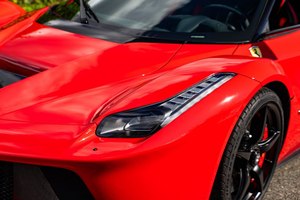 Ferrari LaFerrari Coupé 2014, Usado en Excelentes Condiciones - Product Image 4