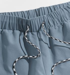 Pantalones Cortos Deportivos Casuales de Alta Calidad para Hombre, para Fitness, Correr, Entrenamiento, Gimnasio, con Logotipo Personalizado, Impresión por Transferencia de Calor, Color Sólido - Product Image 4