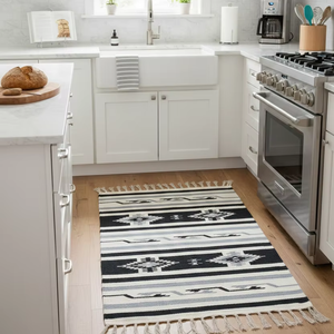 Tapis de prière, de camping, de pique-nique et de voyage en coton tissé à la main, motif floral en peluche, moderne, lavable en machine, réversible, noir - Product Image 1