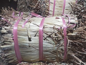 วัสดุผักตบชวาแห้งจากเวียดนาม ผักตบชวาธรรมชาติสำหรับงานฝีมือ ตะกร้า เฟอร์นิเจอร์ วัสดุผักตบชวา - Product Image 2