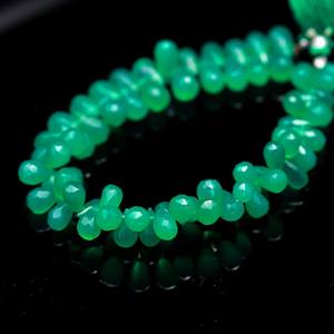 Cuentas de Briolette de lágrima facetadas de ónix verde Natural pulidas cuidadosamente de alta calidad para hacer joyas DIY, decoración del hogar y obras de arte - Product Image 4