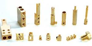 Raccords et connecteurs électriques en laiton de qualité supérieure pour un flux de courant efficace dans les systèmes de câblage résidentiels ou commerciaux - Product Image 5