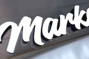 Letrero LED Metálico 3D Personalizado <span class=keywords><strong>con</strong></span> Certificación UL, Letras de PVC, Acero Inoxidable y Acrílico para Decoración de Tiendas y Empresas - Product Image 4