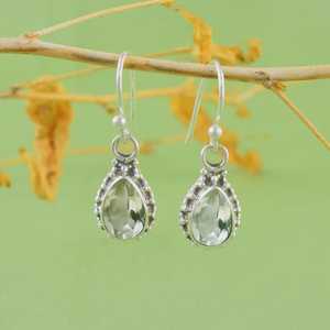 Boucles d'oreilles élégantes en argent sterling 925 plaqué or avec pierre précieuse améthyste verte, faites à la main, design bohème, cadeau élégant pour femmes, idéal pour les fêtes - Product Image 6