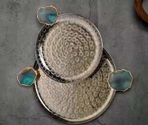 ถาดเสิร์ฟทรงกลมพร้อมที่จับอุปกรณ์โลหะจำนวนมากสำหรับโรงแรมส่งตรงจากโรงงาน - Product Image 2