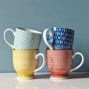 Wholesale Disposable Luxury Red Christmas Design Inspired Dishwasher & Microwave Safe Customizable Ceramic Coffee Mug for - Product Image 2