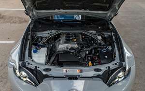 Mazda MX-5 Miata Club 2024 en Excelentes Condiciones, Transmisión Manual de 6 Velocidades, Color Gris Aerodinámico - Product Image 6