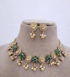 Magnifique ensemble de colliers de haute qualité en plaqué or avec boucles d'oreilles pour la collection de vêtements de mariage pour femmes - Product Image 2