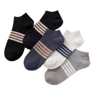 Chaussettes de sport unisexes pour hommes, automne, logo personnalisé, mélange de coton, couleur personnalisée, haute qualité, résistance aux accrocs, taille personnalisée - Product Image 6