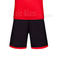 Tenue de football Street Sport, design léger et confortable, idéale pour les entraînements et les matchs en plein air