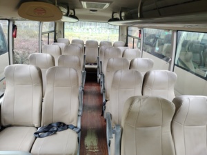 Autobús Yutong Coaster de 27 Plazas, Nuevo, Opción de Conducción Izquierda/Derecha, Colores Personalizados, Combustible Diésel, Transmisión Manual - Product Image 4