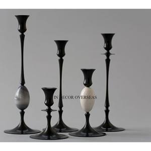 Ensemble unique de concepteur de fantaisie en métal de haute qualité enduit de poudre de couleur noire de 3 bougeoirs de pièce maîtresse de table de mariage - Product Image 3