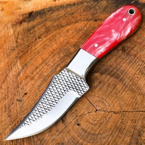 มีดใบตายเหล็กกล้าคาร์บอนสูง ด้ามเรซิ่น พร้อมปลอกหนังแบบแพนเค้ก ฟูลแทง ผลิตตามแบบ OEM สำหรับล่าสัตว์และตั้งแคมป์ - Product Image 3