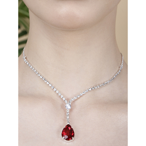 Conjunto de Collar Clásico de Aleación de Zinc Chapado en Oro con Cadenas en Forma de Gota de Agua y Flor con Detalles Deslumbrantes para Bodas y Budismo - Product Image 1