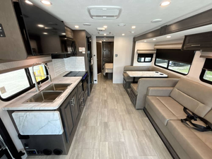 New 2026 F-o-r-e-s-t R-i-v-e-r G-e-o-r-g-e-t-o-w-n 3 S-e-r-i-e-s 29S3F - Product Image 3