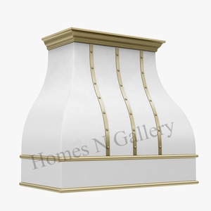 Hotte murale en acier inoxydable avec finition blanche personnalisée et bande en laiton pour foyer, idéale pour la maison et l'hôtellerie - Product Image 1