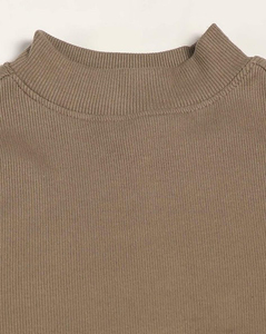 Camiseta corta informal y cómoda para mujer para venta en línea/Camisetas cortas de ropa activa para mujer para uso en verano - Product Image 3