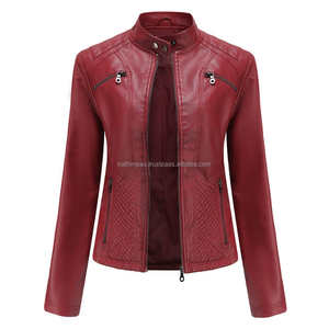 Venta al por mayor OEM/ODM transpirable vino motorista chaquetas de cuero de las mujeres Slim Fit acolchado hombros Stand Collar cierre de cremallera personalizado - Product Image 1