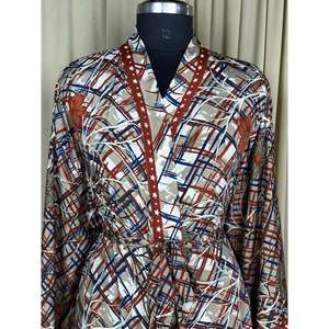 Kimono de Seda Reciclada para Mujer, Estilo Boho Chic Vintage, Vestido de Playa, Bata de Descanso para Resort, Cubre Traje de Baño Estilo Gitano - Product Image 2
