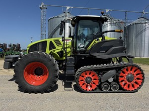 Tracteur Claas AXION 930TT 2024 à vendre - Product Image 2