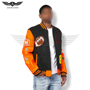 Veste Lettermen brodée en chenille imprimée avec logo personnalisé, services OEM à contraste de couleur orange et noir à vendre vestes d'hiver - Product Image 1