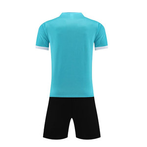 Ensemble maillot et short de football personnalisé à col ras du cou, respirant, imprimé, fabriqué professionnellement (OEM) - Product Image 3