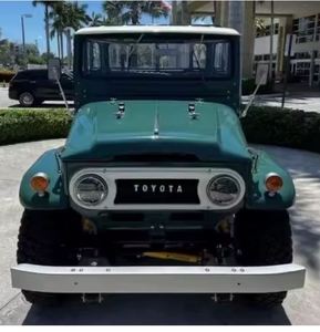 NEATLY USED 1964 LANDCRUISERS BASE Double Cab Comfort 4x4 FOUR WHEEL <b>DRIVE</b> 80L MANUAL TRANSMISSION - Product Image 1