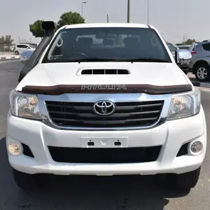 Fairly Used Cars Toyota Hilux Diesel Pickup 4x4 Double Cabin Manual /Automatic