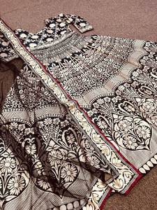 Nouvelle robe traditionnelle en zari lourd avec dupatta en filet doux pour les fêtes indiennes et pakistanaises, mariage, vêtements élégants - Product Image 4