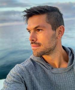 Customized 100% Cotton Hoodie Digital Tie-Dye Acid Wash 3D Embroidery Stonewashed Techniques OEM Service Front Placement - Product Image 3