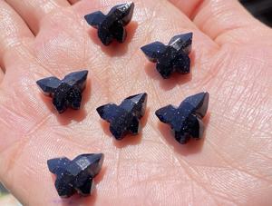 Perles de grès bleu en forme de papillon Pierre fantaisie pour l'artisanat ou la décoration - Product Image 2