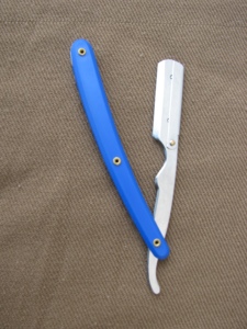 Maquinilla de afeitar con mango de plástico azul ligero con hoja de acero inoxidable para el trabajo diario de afeitado del peluquero - Product Image 2