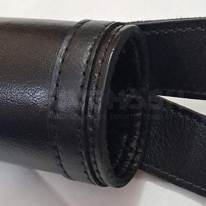 Porta Banderas de Cuero Resistente con Estilo Elegante y Agarre Firme, Perfecto para Manejo Profesional de Banderas y Uso en Eventos - Product Image 2