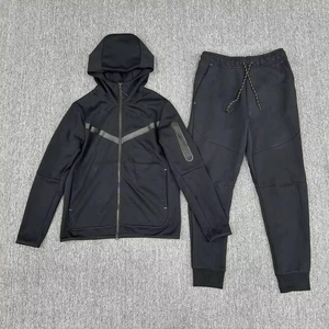 Men's Breathable Lightweight Solid Pattern Sports Team Tracksuit Set Plus Size for Winter - Product Image 4