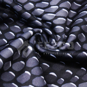 กางเกงขาสั้นรัดรูปเอวยางยืดแบบสวมใส่สบายสำหรับผู้ชาย ชุดกีฬา แห้งเร็ว ระบายอากาศได้ดี - Product Image 6