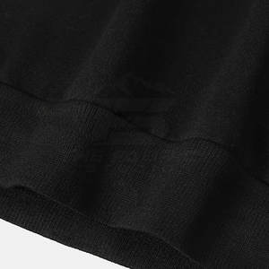 Sweat-shirt confortable pour homme pour la saison hivernale, avec un tissu doux et une coupe décontractée, idéal pour les sorties décontractées - Product Image 4