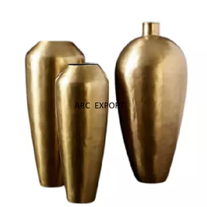 Décoration en métal Plaqué or Grand vase à fleurs Conception simple Vente en gros Meilleure qualité Table décorative Standard Vase à fleurs Fourniture - Product Image 2