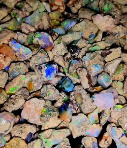 Lot de pierres précieuses brutes d'opale de feu Welo de qualité supérieure, taille ovale du Rajasthan, 3-12 carats, 5000 carats au total, pour la fabrication de bijoux et les créations originales - Product Image 6