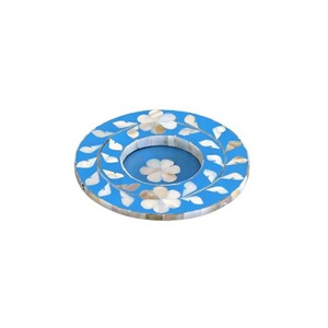 Plateau décoratif en nacre incrustée, fabriqué à la main en Inde par des artisans indiens pour une élégance quotidienne, en provenance d'Inde. - Product Image 2