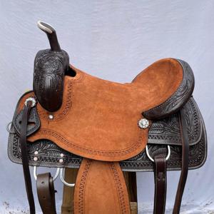 Ensemble de selle western en cuir et bois de qualité supérieure pour la course de barils avec motifs décoratifs |   Accessoires en acier inoxydable façonnés à la main, ensemble de tack gratuit pour l'équitation - Product Image 2