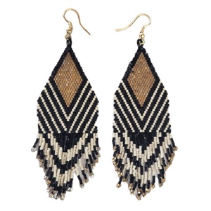 Última colección de cuentas de espiga blancas y negras únicas, diseño hecho a mano Miyuki, 2 cuentas de tubo cortadas, pendientes de flecos hechos a mano - Product Image 1