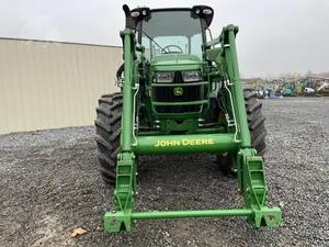 Tractor agrícola original bastante usado 2002 JOHN DEAR 540 Farm con cargador frontal 4x4 Tractor en stock ahora - Product Image 5