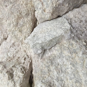 Pyrophyllite naturelle en bloc pour fours à céramique, supports réfractaires et supports à haute capacité de charge - Product Image 1