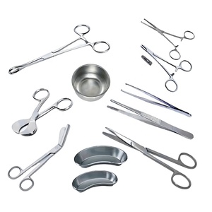 Ensemble DADDY D <span class=keywords><strong>PRO</strong></span> de 11 pièces pour accouchement normal en gynécologie et obstétrique, comprenant ciseaux utérins simulés, pinces pour pansements du cordon ombilical, bol, plateau rénal et plat - Product Image 1