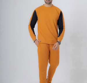 Conjunto Deportivo de Dos Piezas para Hombre, Estilo Informal, Color Naranja y Negro, Ropa Deportiva para Entrenamiento - Product Image 2