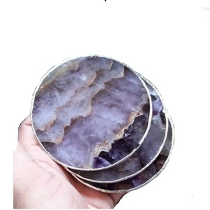 Posavasos de ágata de amatista natural hechos a mano con borde plateado y dorado para decoración del hogar, curación de cristales y regalos espirituales - Product Image 1