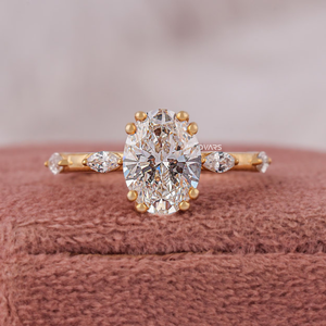 แหวนหมั้นเพชรเหลืองทรงรี น้ำหนัก 2.50 กะรัต ได้รับการรับรองจาก IGI ความสะอาดระดับ VVS สี F เพชรเพาะเลี้ยง ประดับเพชรเติมเต็ม ตัวเรือนทองคำแท้ 18K ดีไซน์หรูหราสำหรับผู้หญิง - Product Image 1