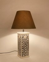 Faizacraft Nouvelle lampe de table grise incrustée d'os de premier ordre avec éclairage rectangulaire au design floral pour la maison et les hôtels.